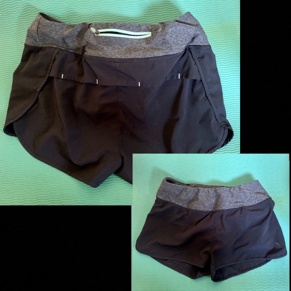 athletic shorts (2) - Picture 3 of 4
